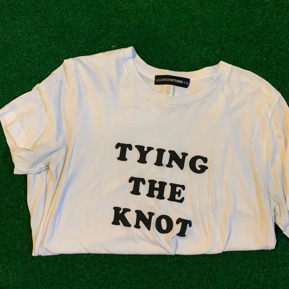 Trying the knot shirt
